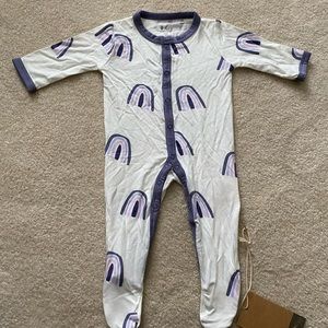 NWT Kyte Baby Orchid Rainbow Footie